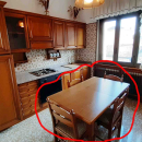 Tavolo in legno allungabile  con 6  sedie